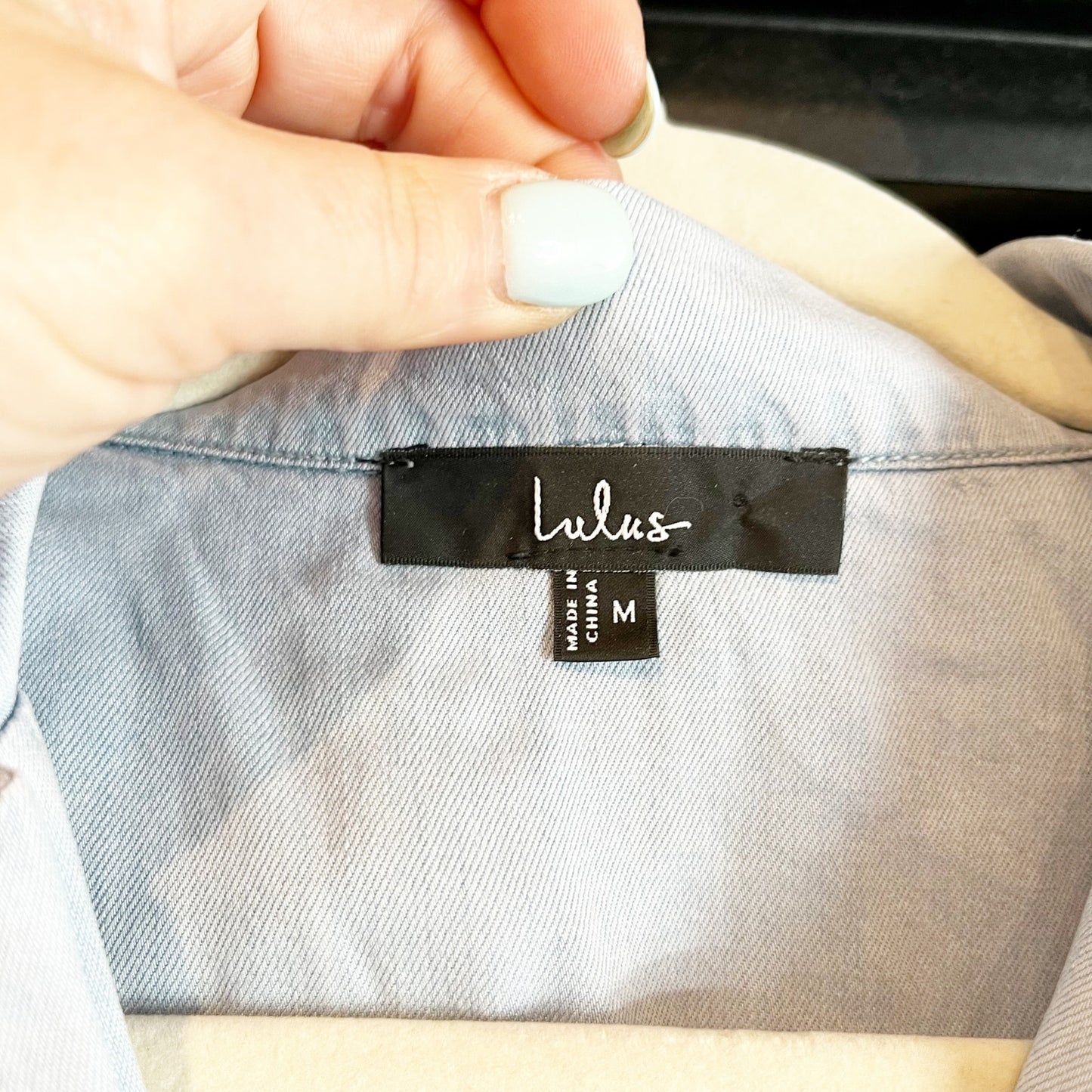 Lulus Pleasant Cutie Chambray Collared Midi Dress With Pockets Blue Medium