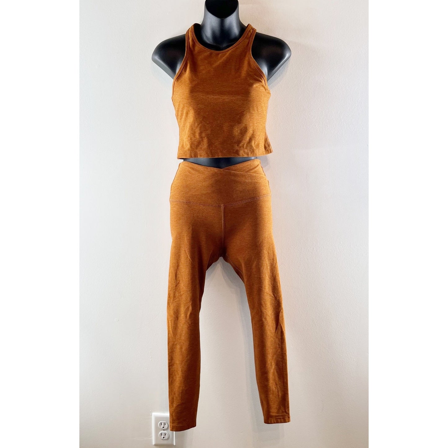 Beyond Yoga Refocus Spacedye Cropped Tank Top and Midi Leggings Set Cinnamon