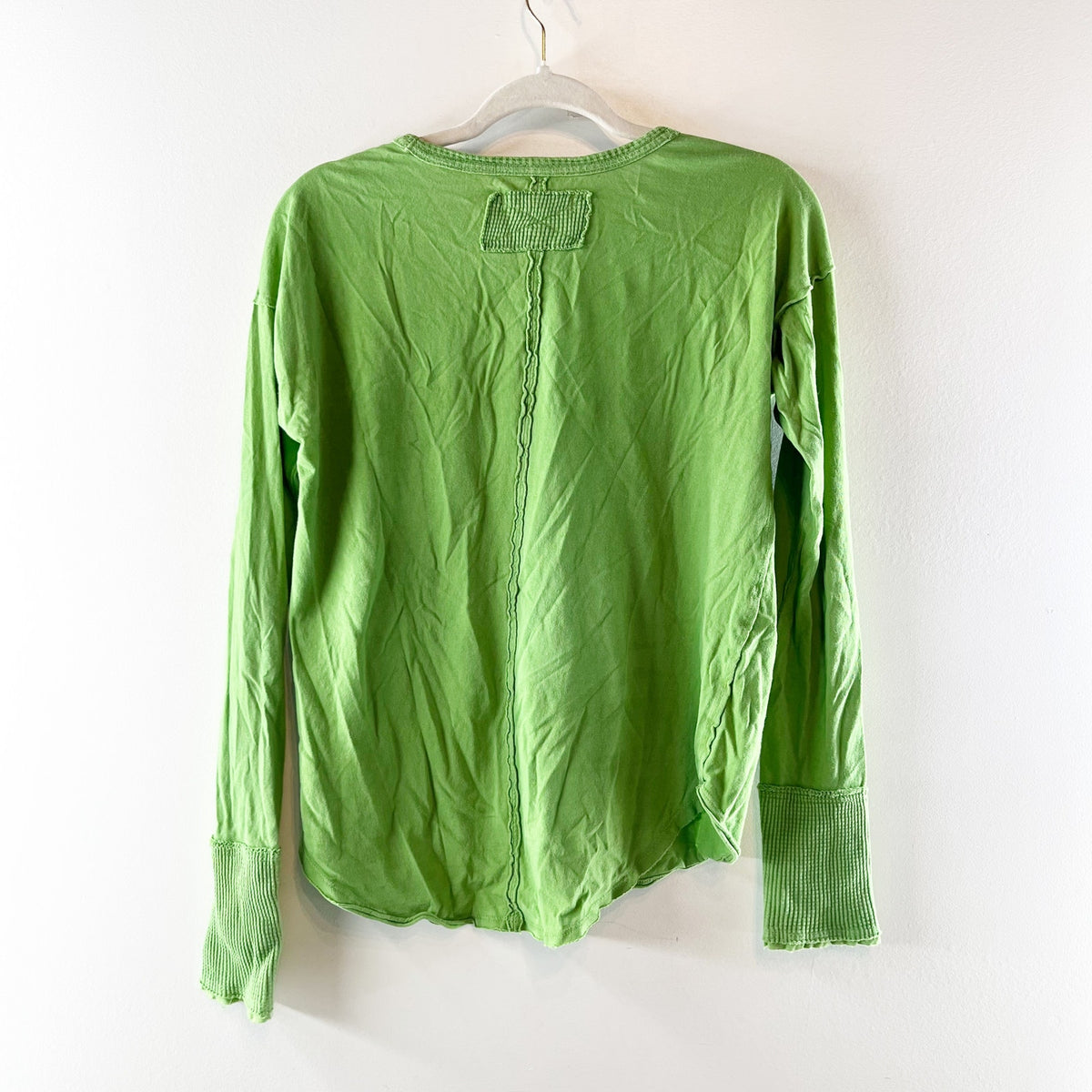 Free People Coastal Cruising Green V-Neck Long Sleeve Tee Shirt Top Small