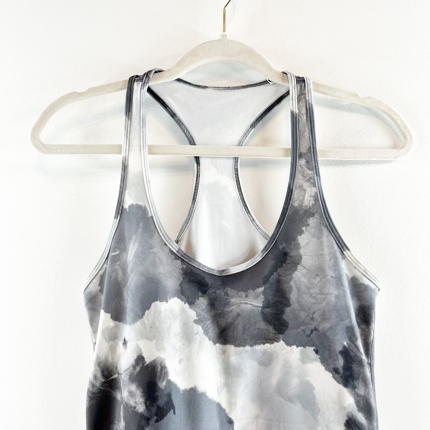 Lululemon Cool Racerback Tank Top Gray White Black Small