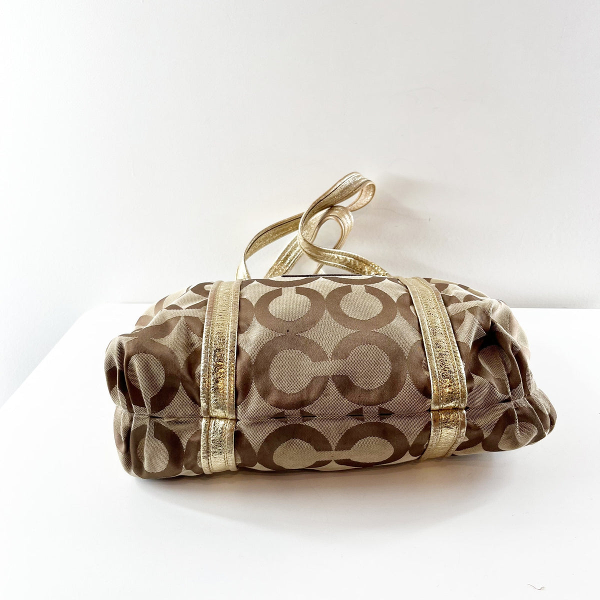 Coach Poppy Signature C Logo Shoulder Tote Bag Purse Brown Gold