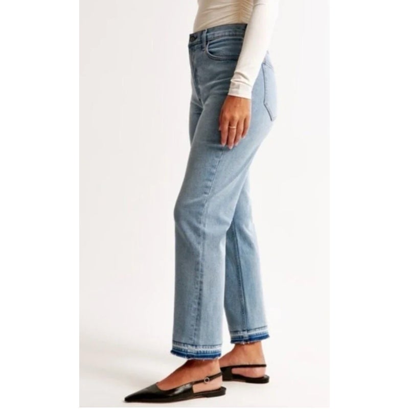 Abercrombie & Fitch Frayed Ankle Straight Ultra High Rise Jeans Blue 31 / 12 P