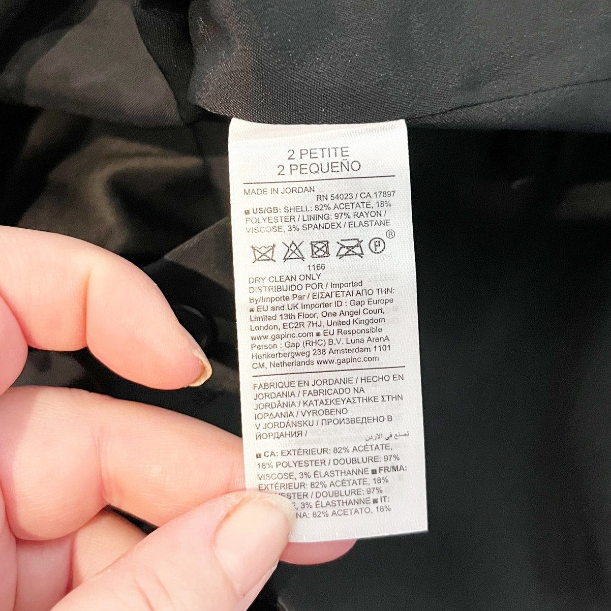 Banana Republic Satin Sleeveless Square-Neck Long Vest Black Petite 2