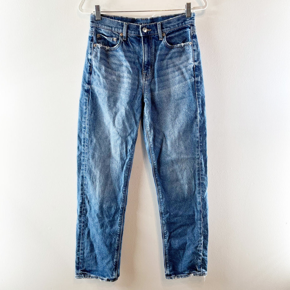 American Eagle Super High Rise Straight Leg Jeans Medium Wash Blue 4 Petite