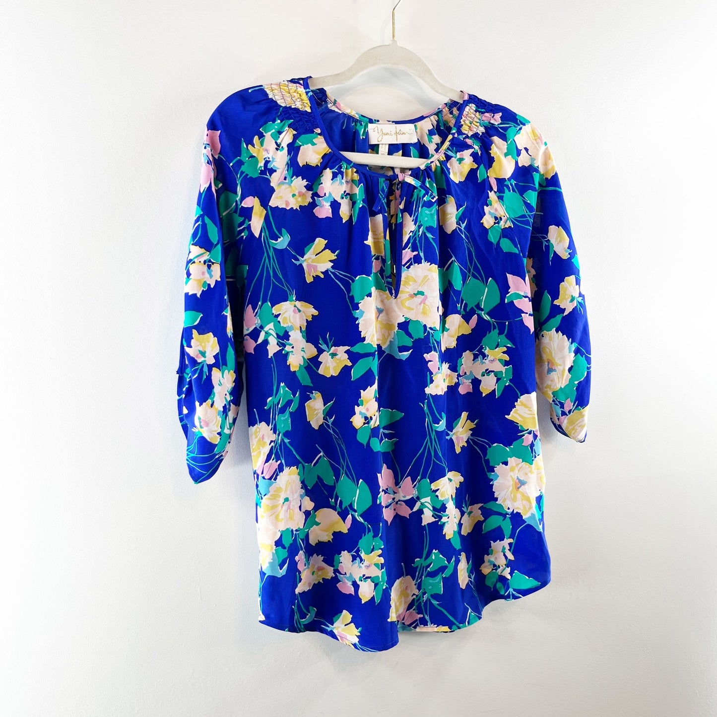 Yumi Kim Blue Floral 100% Silk 3/4 Sleeve Blouse Top Shirt Blue Yellow  XS