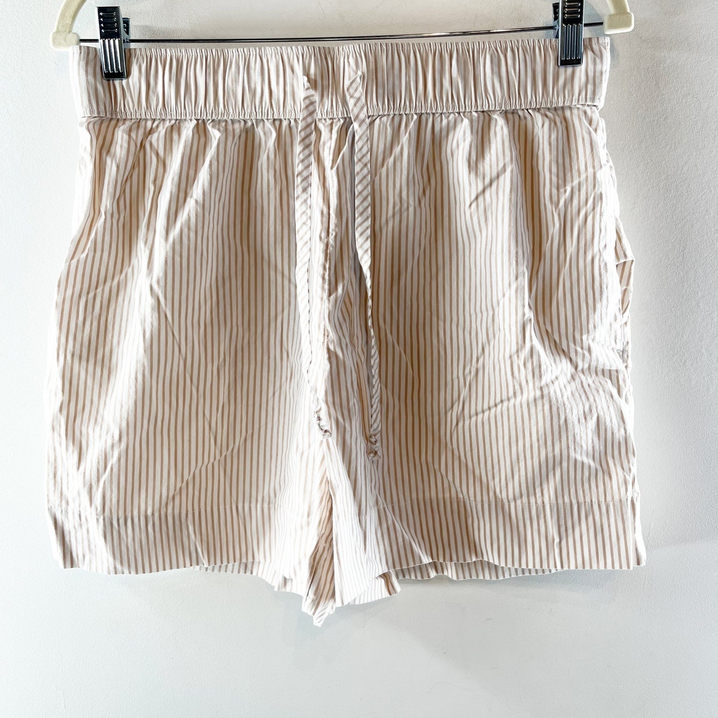 Vineyard Vines Seaside Harbor Seersucker Striped Shorts Tan Beige Medium