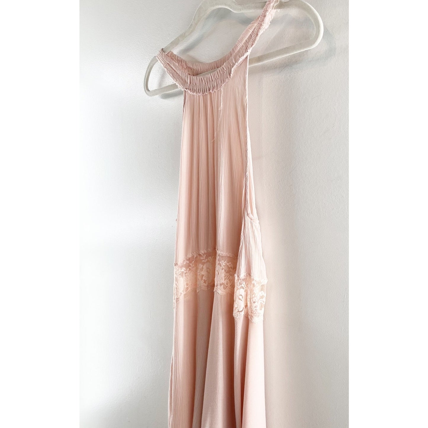 Intimately by Free People Sleeveless Halter Neck Hi-Low Midi Dress Light Pink M