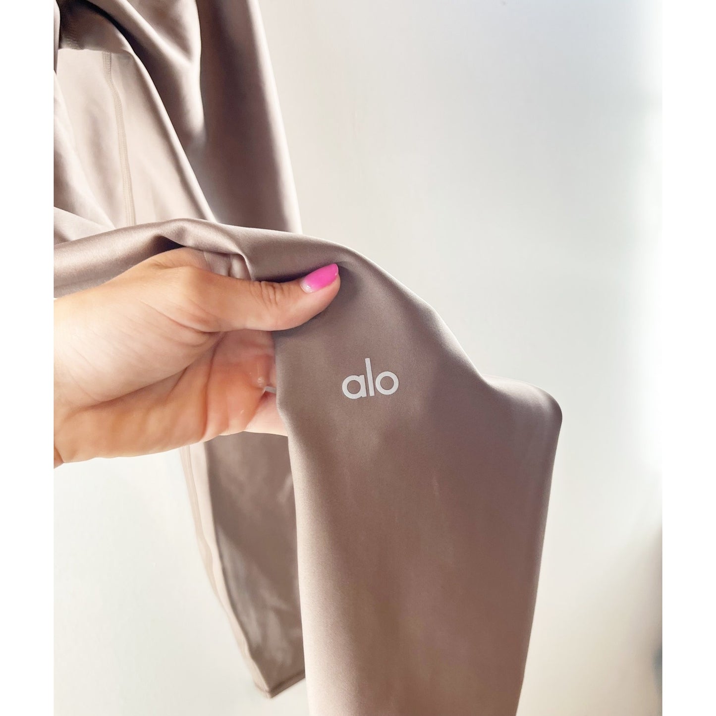 Alo 7/8 High-Waist Airlift Leggings Taupe Tan Small