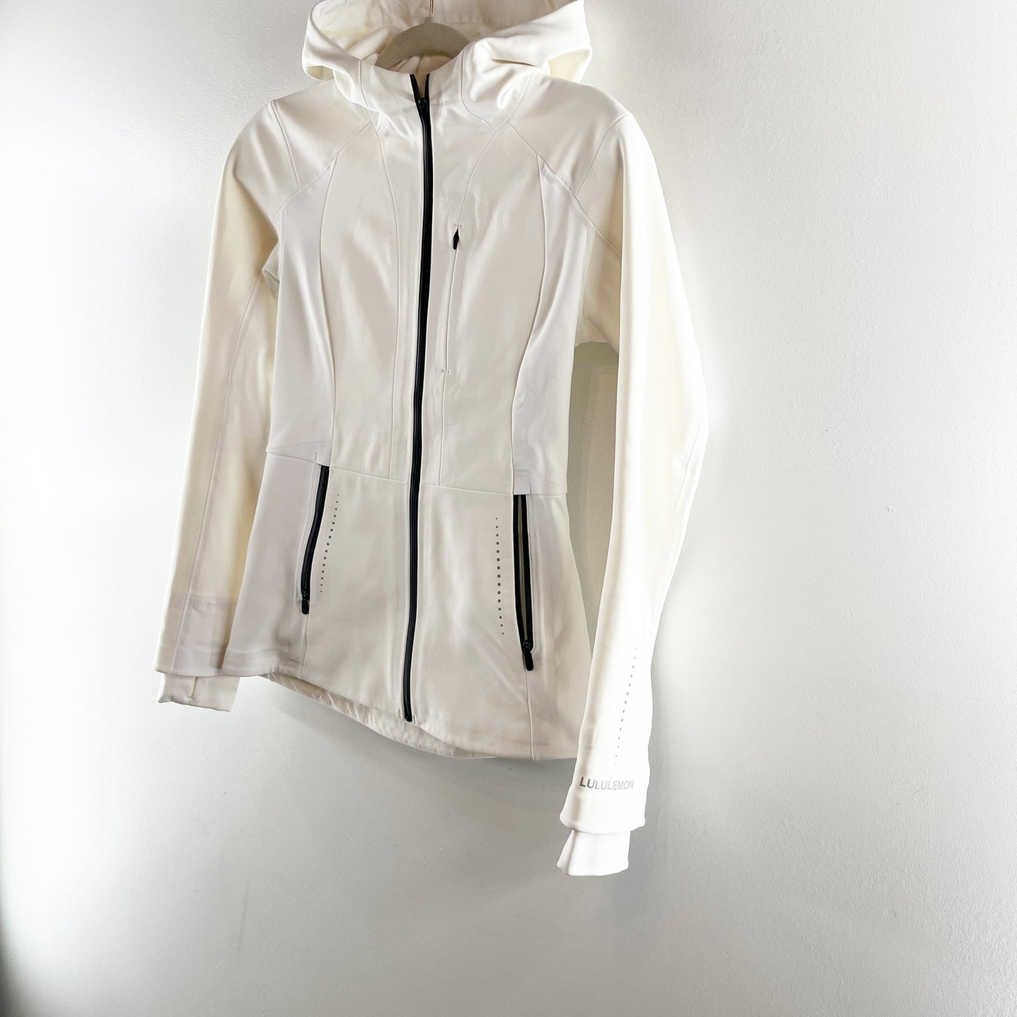 Lululemon Cross Chill Long Sleeve Full Zip Hooded Jacket RepelShell White 4