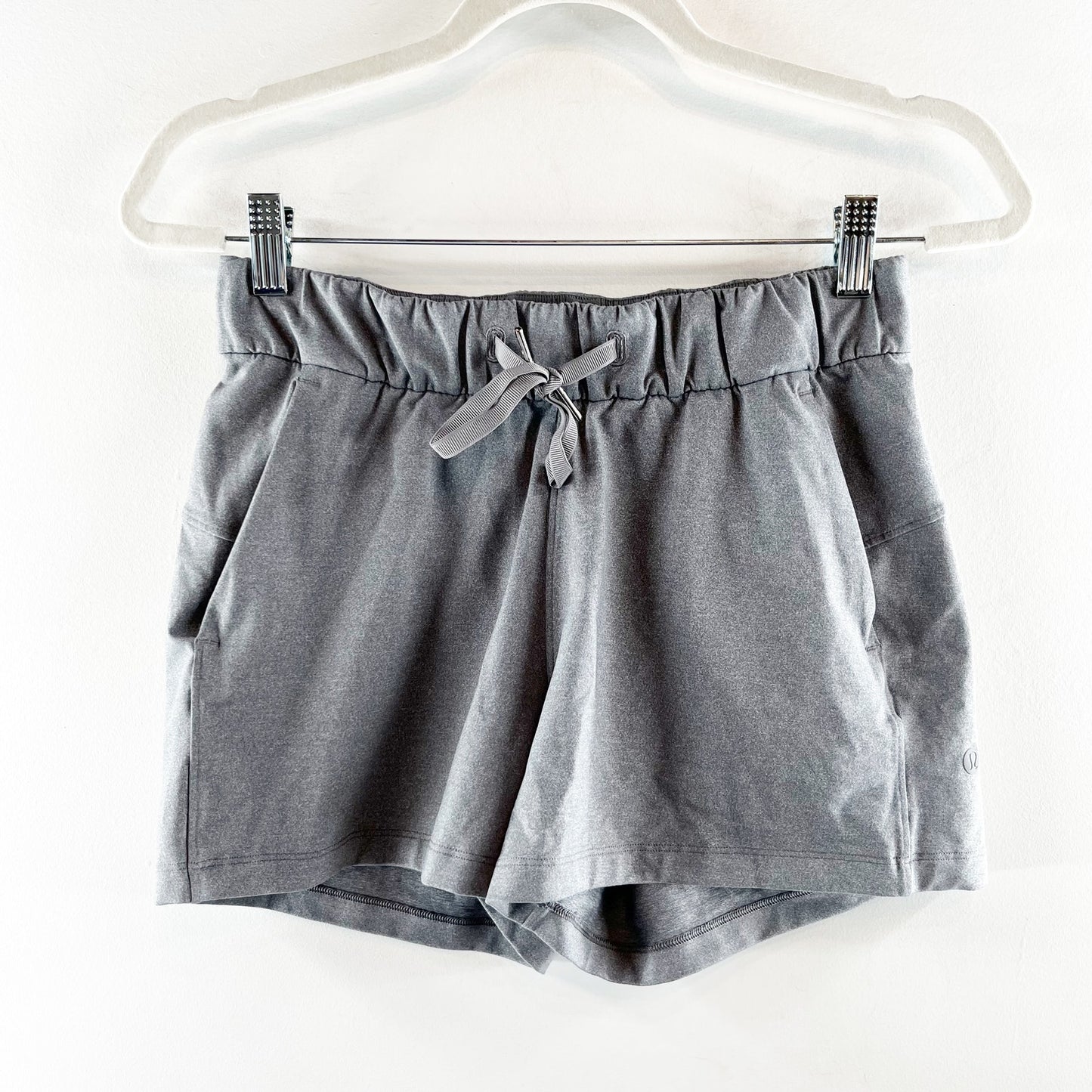 Lululemon On The Fly Shorts 2.5" Heathered Gray 4