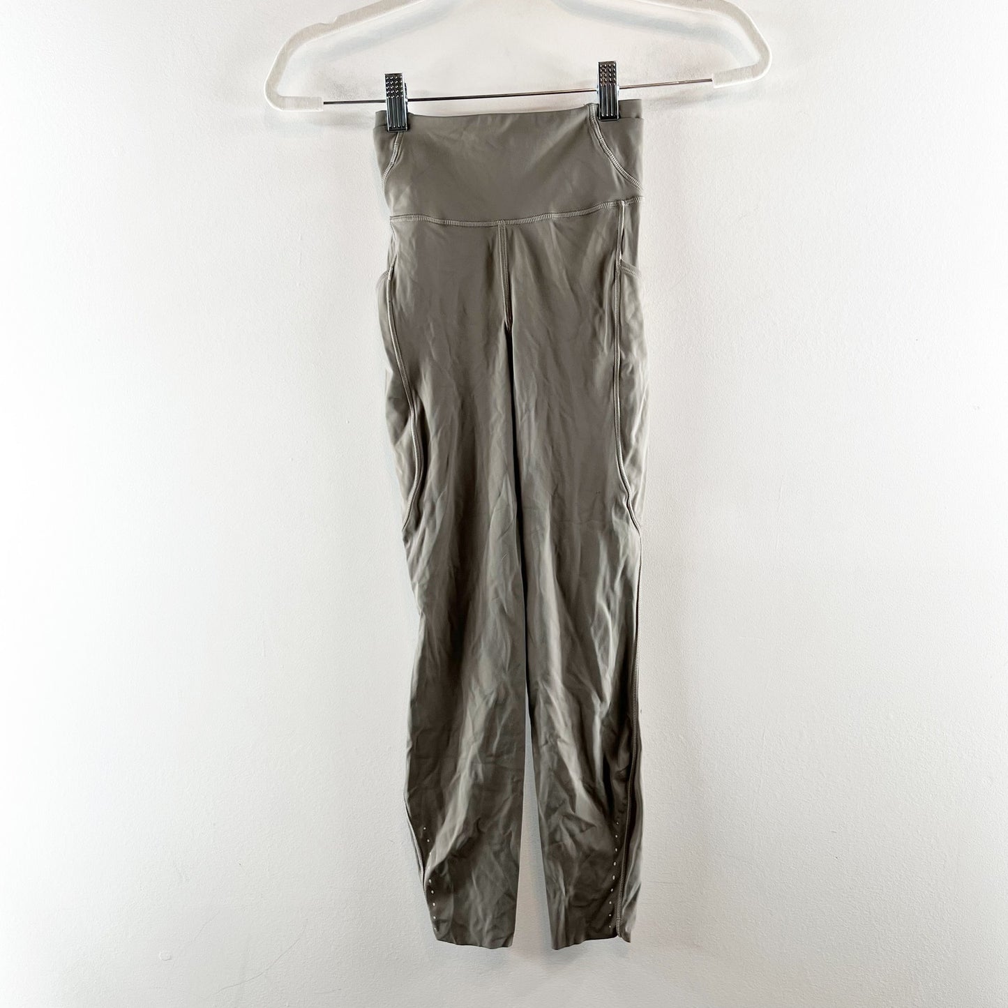 Lululemon Fast and Free High Rise 25" Tight Leggings Pockets Green 0