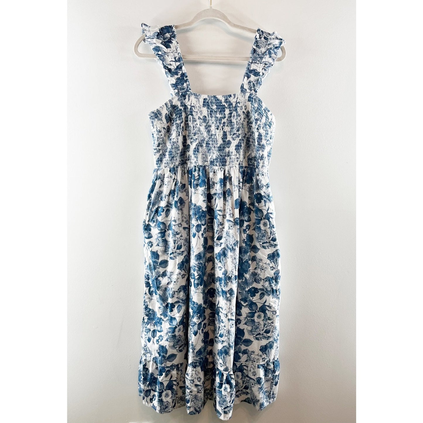 The Drop Smocked Bodice Ruffle Strap Square Neck Floral Midi Dress Blue XL