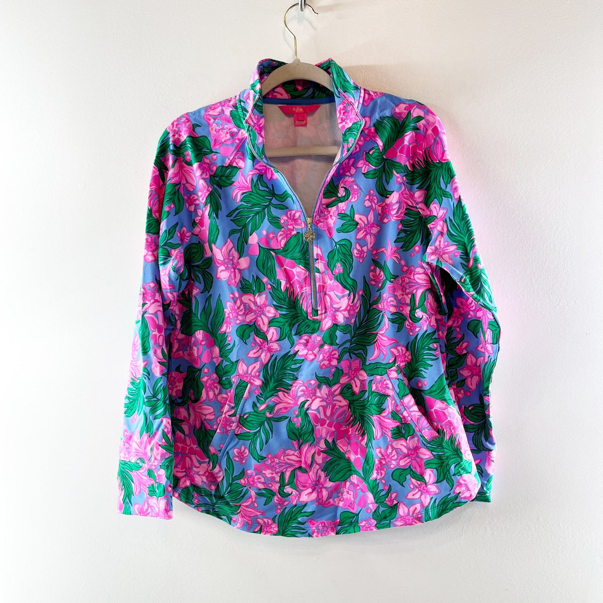 Lilly Pulitzer UPF 50+ Skipper Popover Blouse Cerise Pink Safari Sunset Large