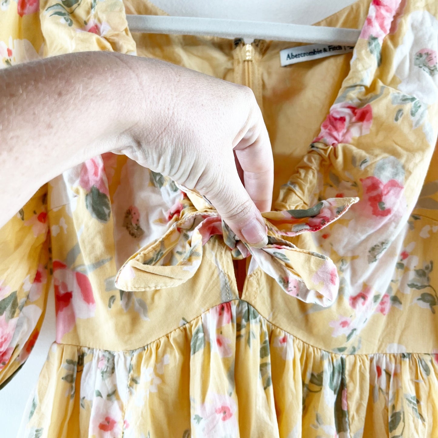 Abercrombie & Fitch Puff Short Sleeve Floral Tie Front Mini Dress Yellow XS