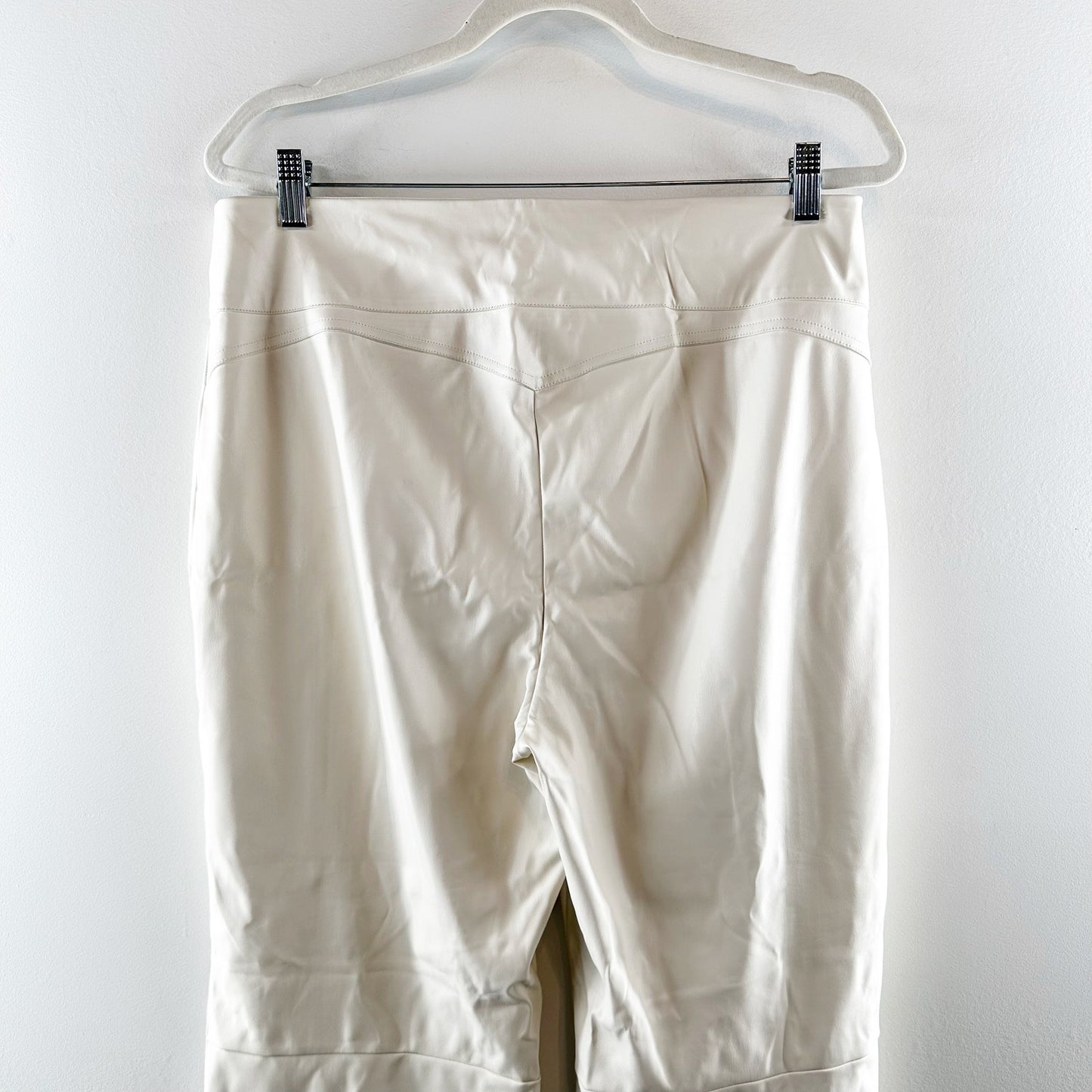 Vince Camuto High Rise Cropped Straight Leg Faux Leather Pants Cream Large