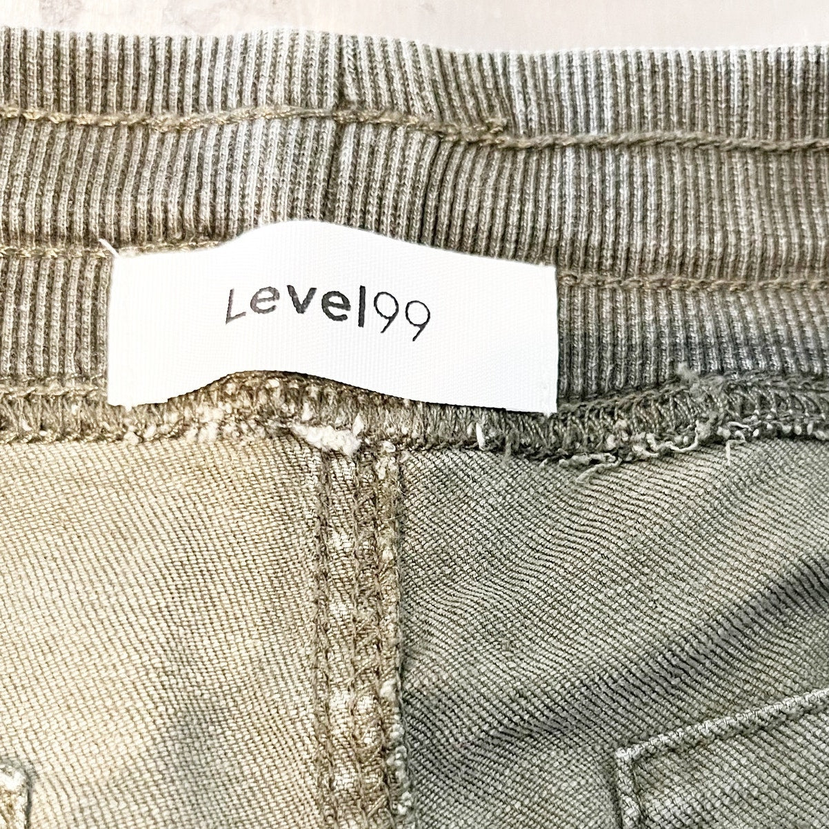 Level99 Relish Pull On High Waisted Cargo Jogger Pants Olive Green Medium