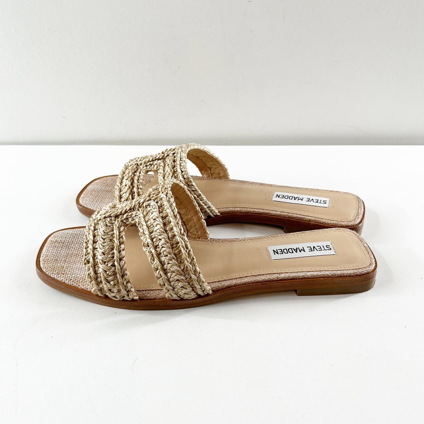 Steve Madden Hazel Slide Sandals in Natural Raffia Tan 8.5