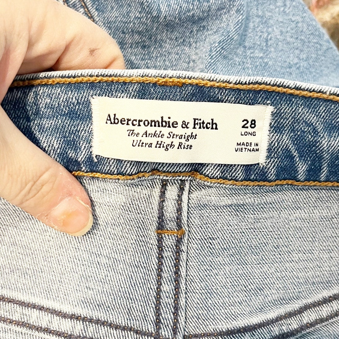 Abercrombie & Fitch Ultra High Rise Denim Ankle Straight Jeans Blue 28 Long