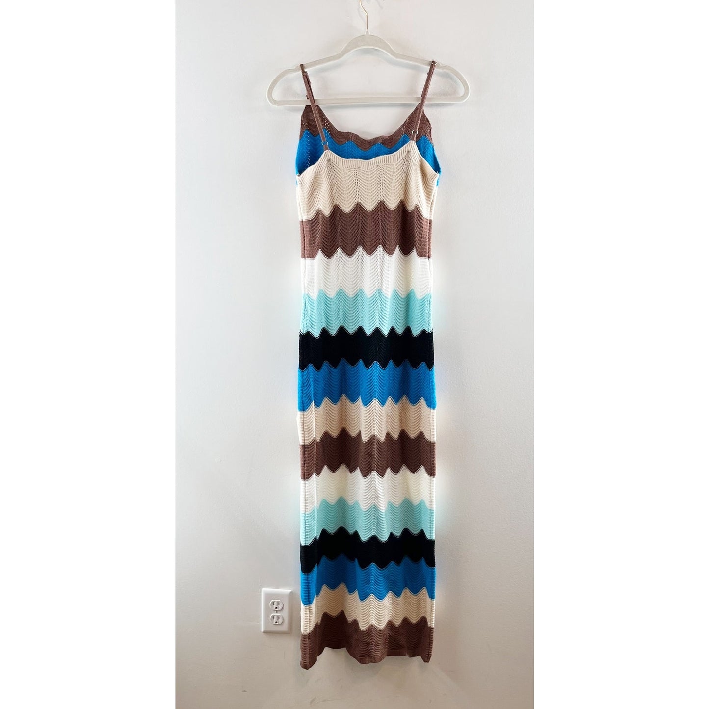VICI Meliana Zigzag Colorblock Maxi Knit Crochet Dress Cream Blue Brown Medium