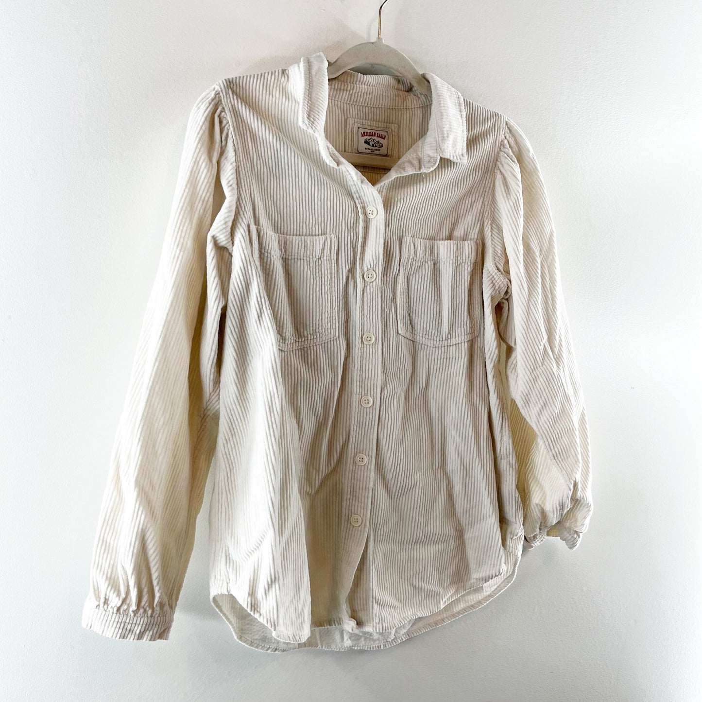 American Eagle Corduroy Button Up Long Sleeve Shirt Jacket Shacket Cream Small