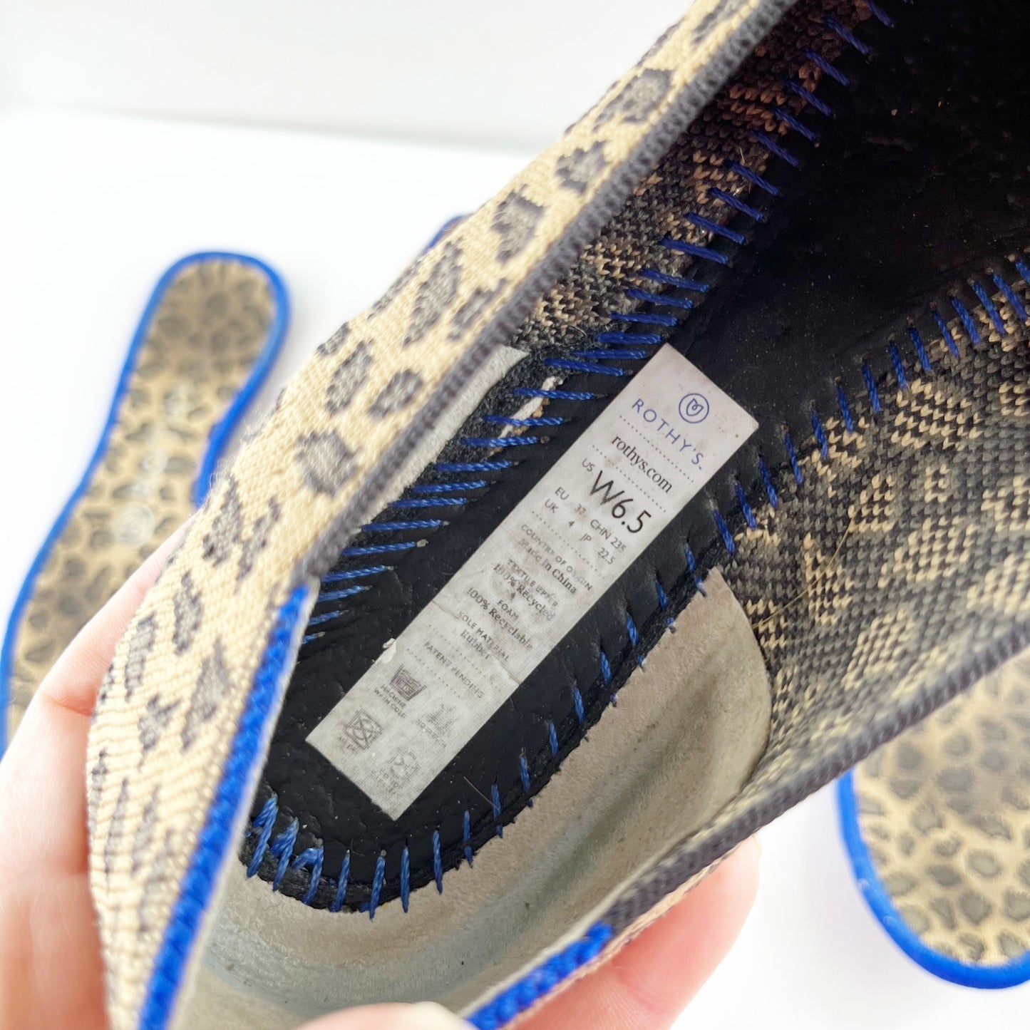 Rothys Spotted Leopard Print Slip On Round Toe Loafers Flat Tan 6.5
