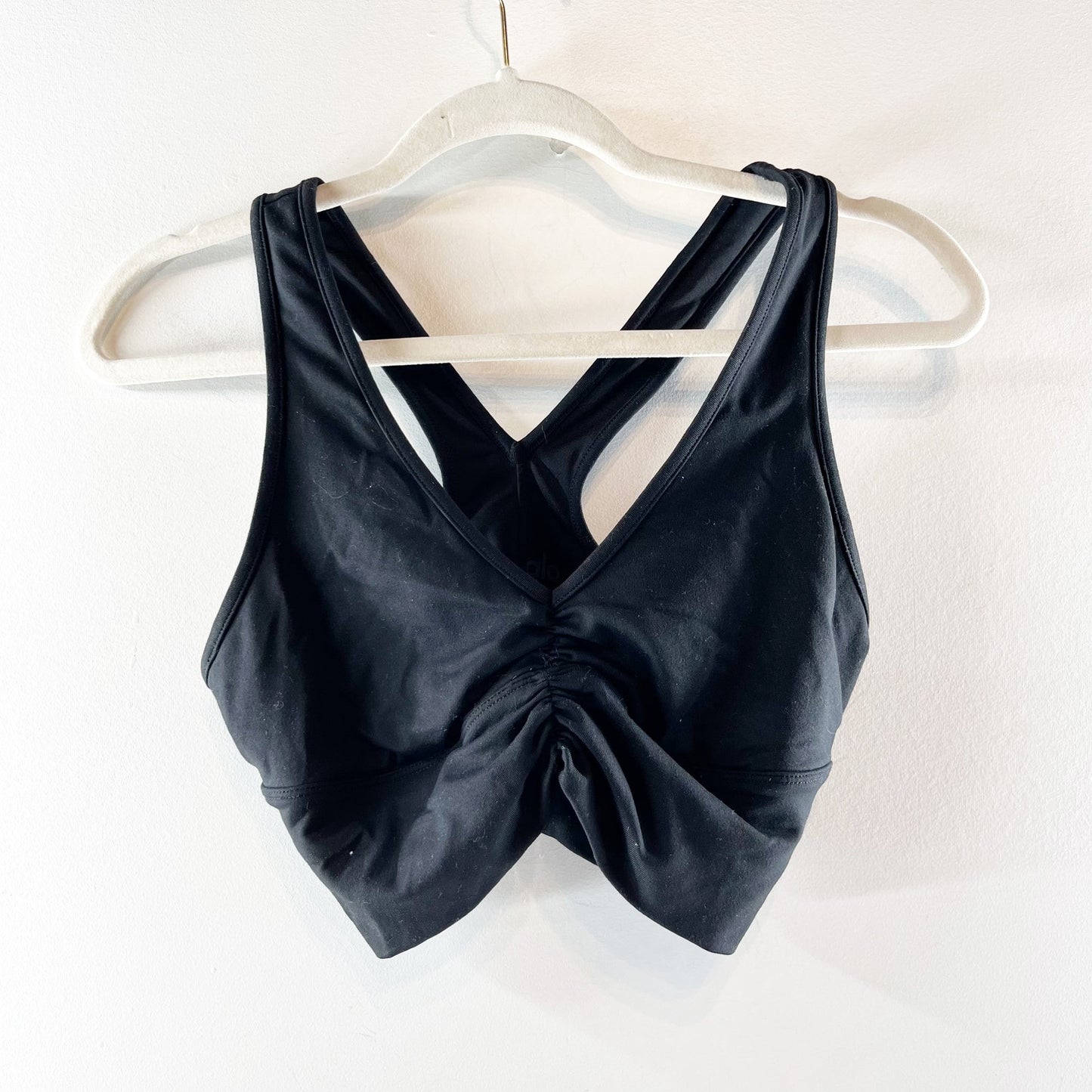Alo Yoga Wild Thing Ruched V Neck Racerback Sports Bra Black Small