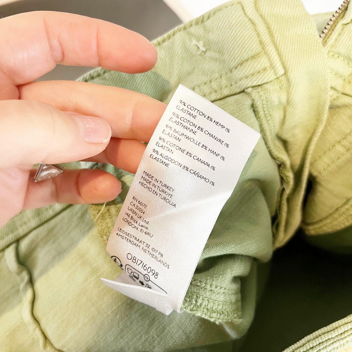 Pilcro by Anthropologie The Kit High-Rise Utility Shorts Moss Green 30