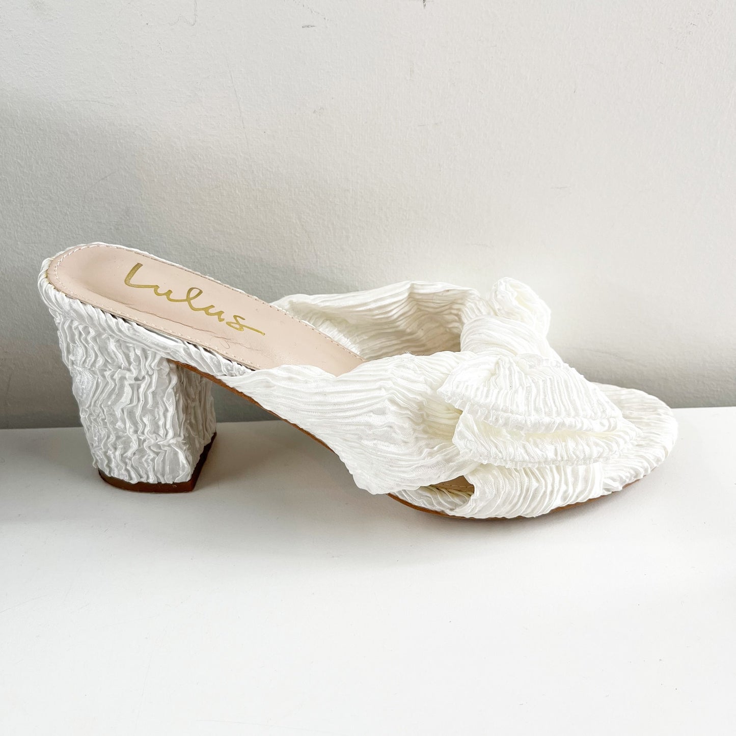 Lulus Dorothea Knotted Bow Peep Toe Block Heel Sandals Shoes Ivory White 8