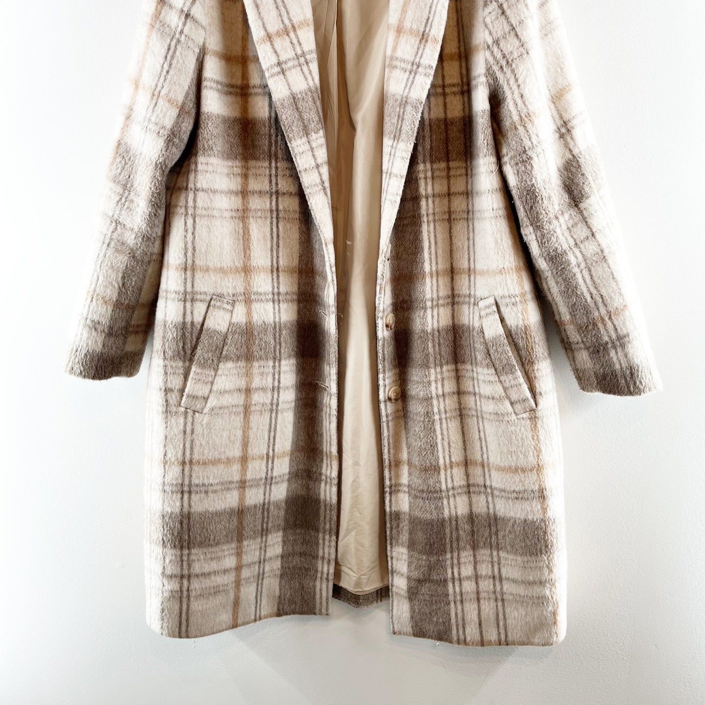 BB Dakota Plaid To Be Said Long Sleeve Notch Lapel Overcoat Peacoat Tan Large