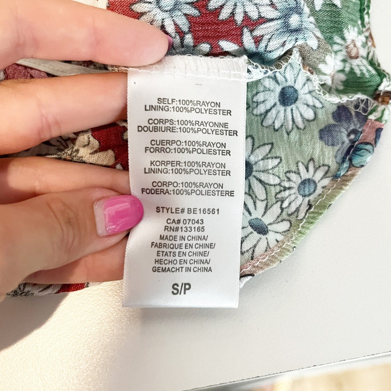 Eri + Ali Anthropologie Short Sleeve Floral V Neck Ruffle Blouse Top Green Pink