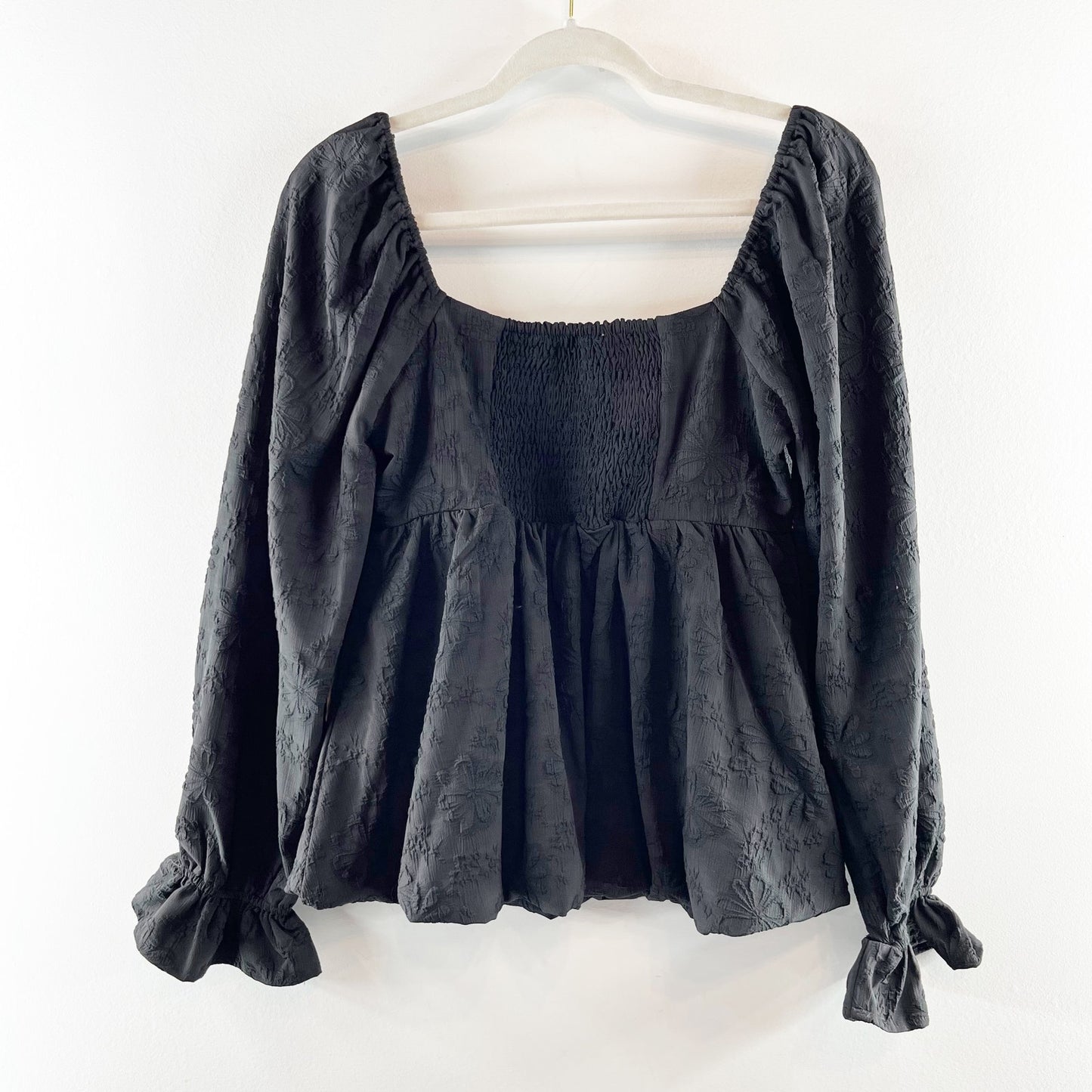 Altar'd State Babydoll Floral Square Neck Long Sleeve Bubble Hem Top Black Small