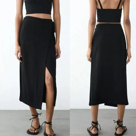 Zara Sleeveless Textured Tank Top and Tie Side Midi Skirt Set Black Sizes S / XS