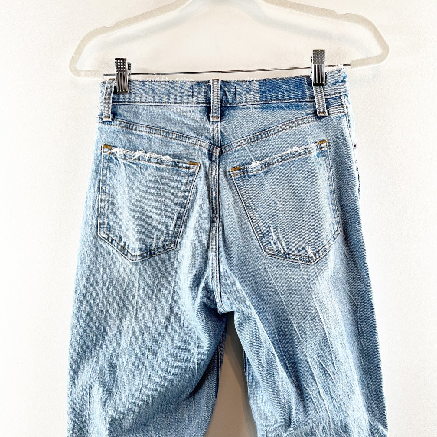 Abercrombie & Fitch The '90s Straight Ultra High Rise Distressed Jeans Blue 4 S