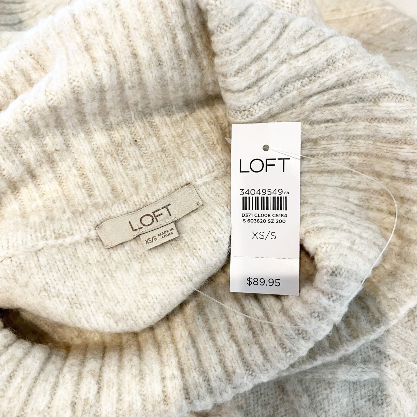 LOFT Cable Knit Short Sleeve Turtleneck Poncho Sweater Beige Cream XS / S