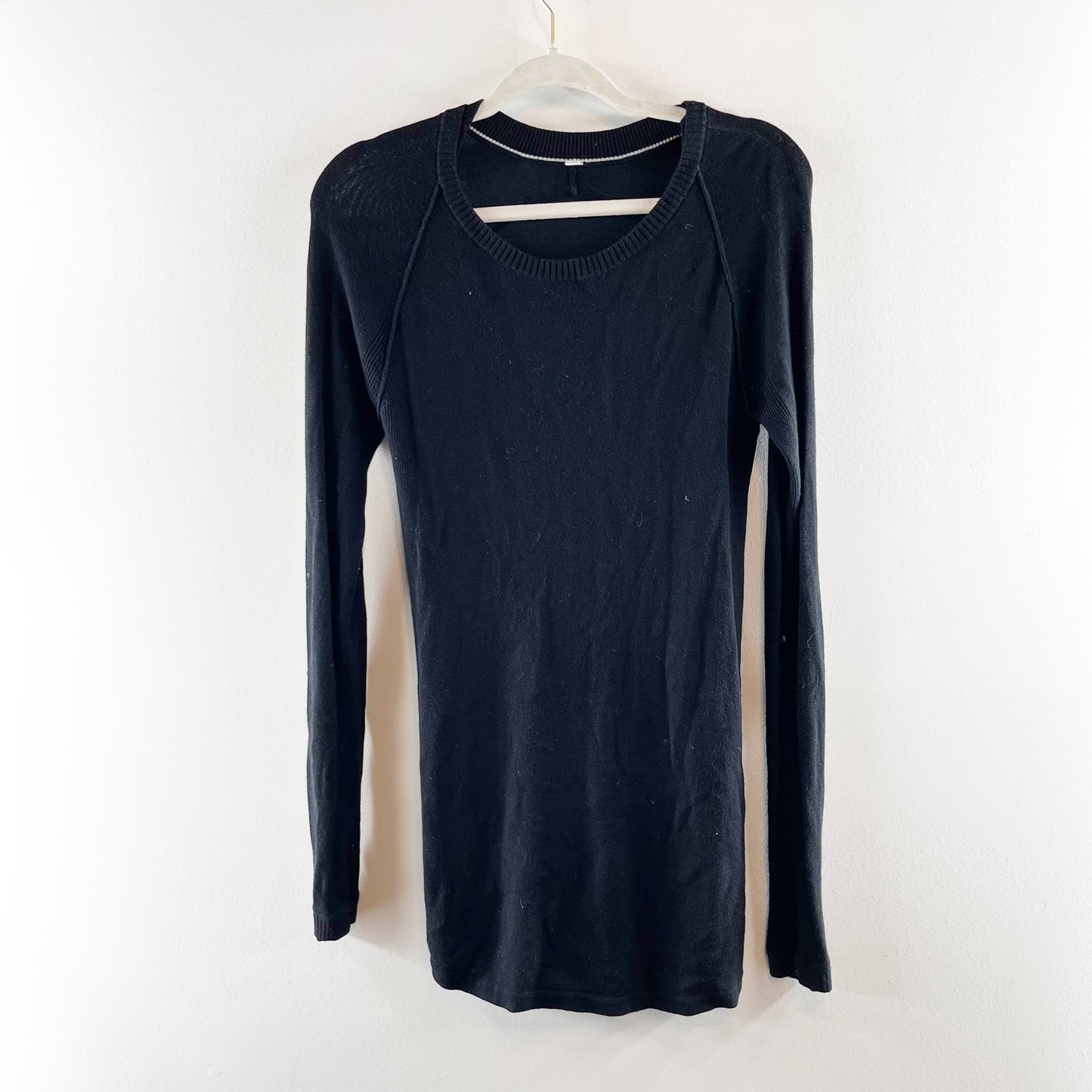Lululemon Be Bold Backbend Cashmere Blend Long Sleeve Thumbhole Sweater Black S