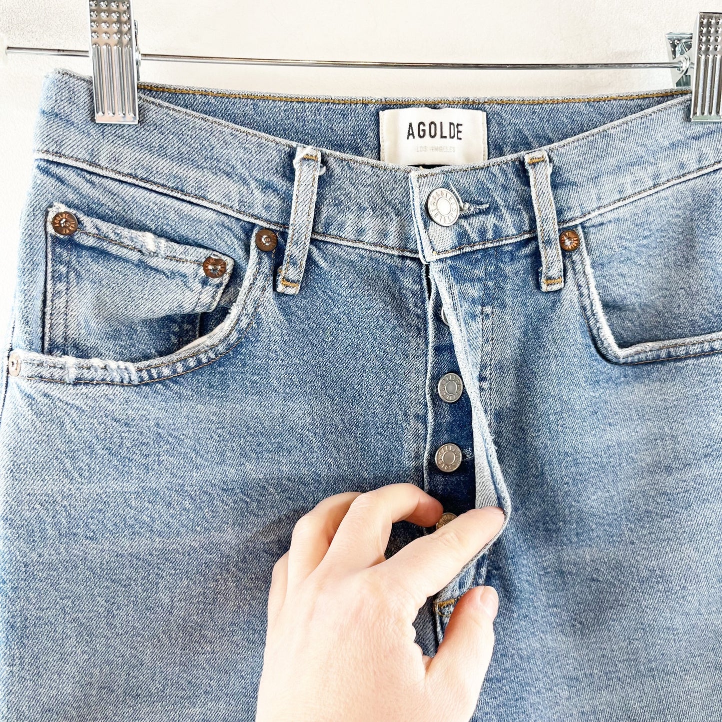 AGOLDE Riley Mid Rise Button Fly Busted Knees Straight Leg Jeans Blue 25