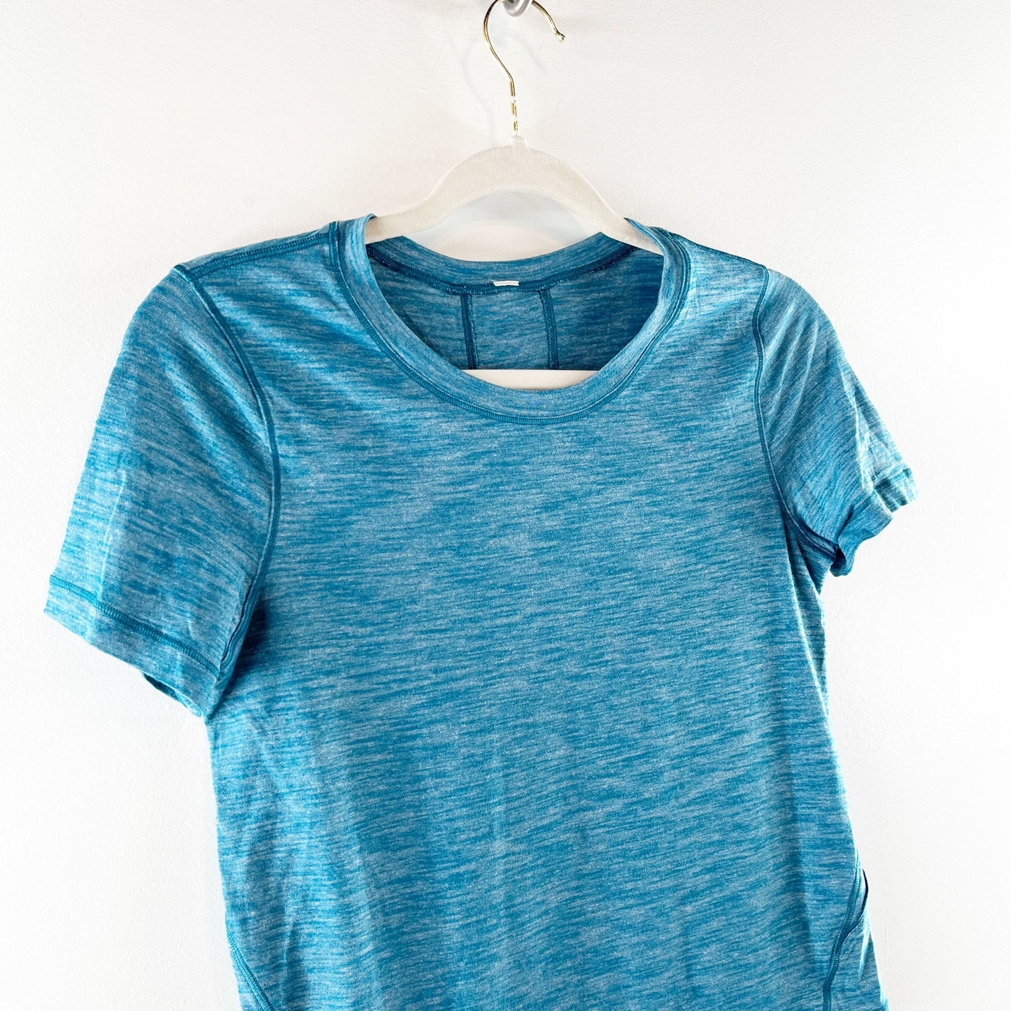 Lululemon Long Distance Short Sleeve Top Shirt Blue Small