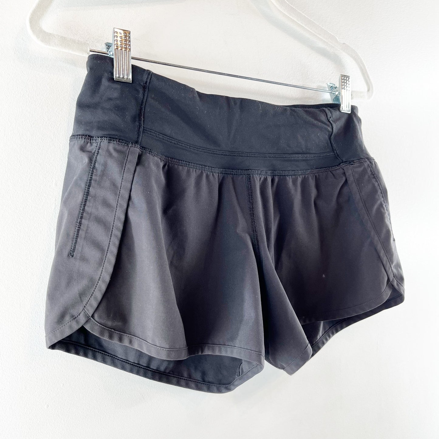 Lululemon Speed Up Shorts Lined Long 4" Black 4