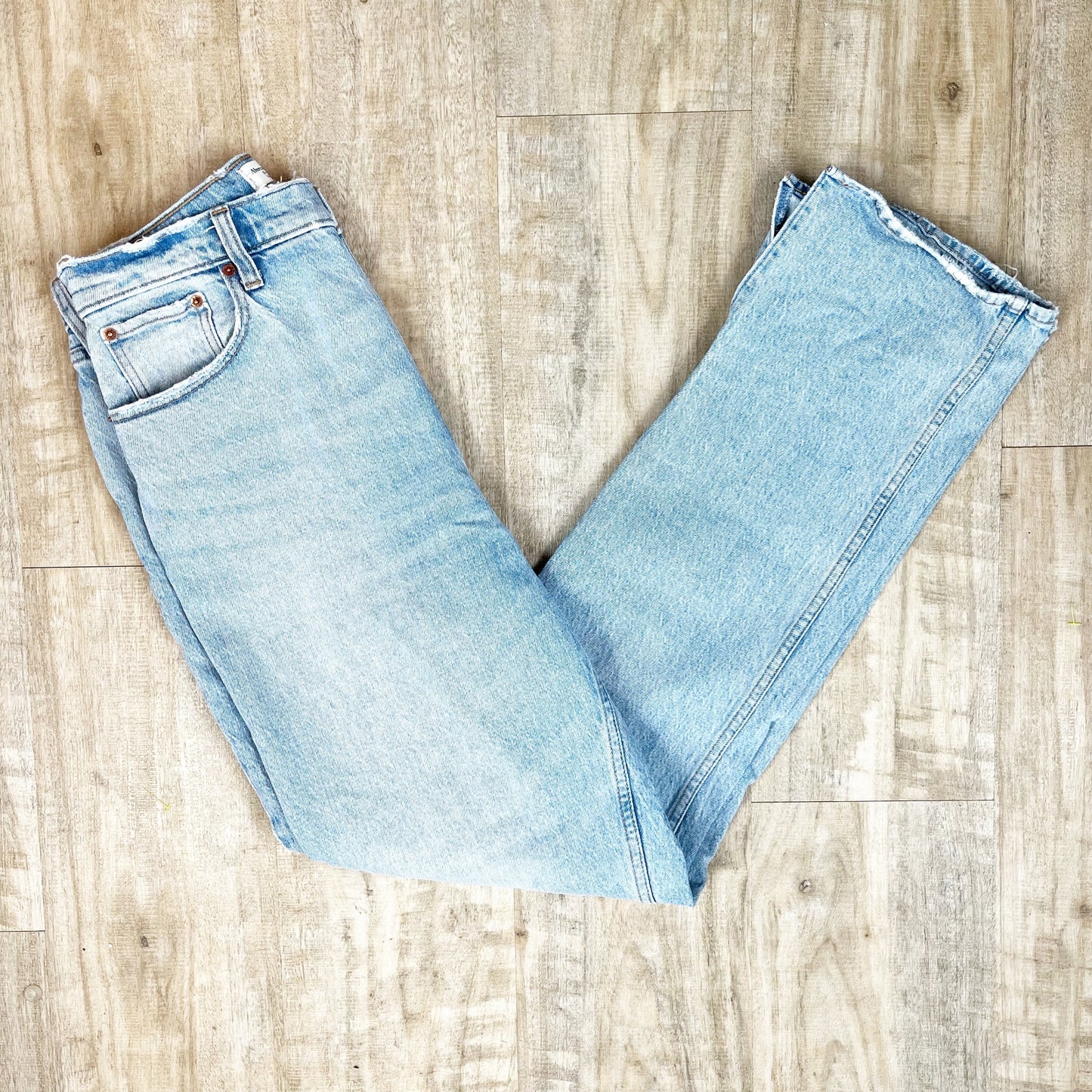 Abercrombie & Fitch '90's Straight Leg Ultra High Rise Curve Love Jeans Blue 8 L