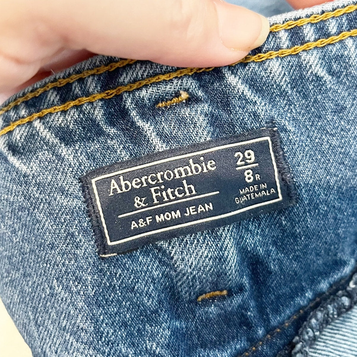 Abercrombie & Fitch High Rise Mom Paperbag Waist Belted Tapered Jeans Blue 8