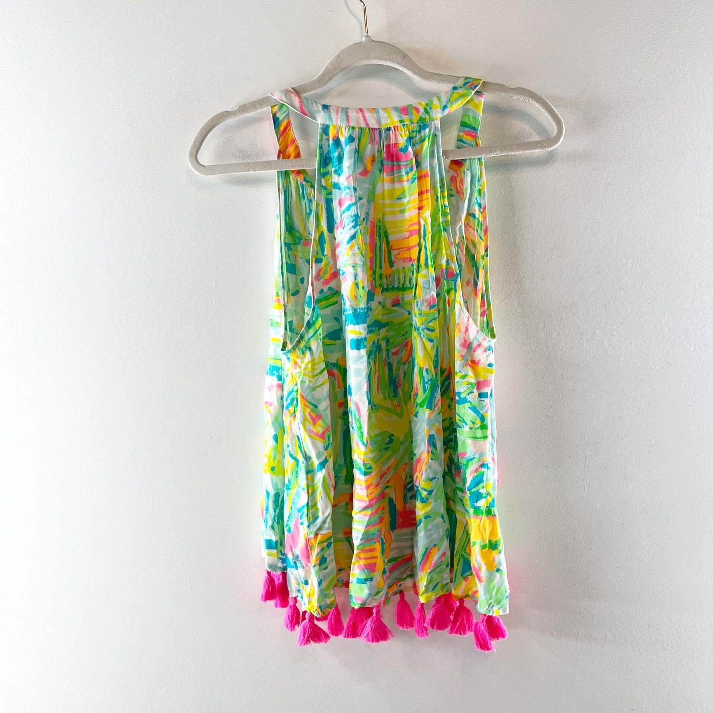 Lilly Pulitzer Roxi Sleeveless Tassel Tie V-Neck Tank Top Sea Salt and Sun Large
