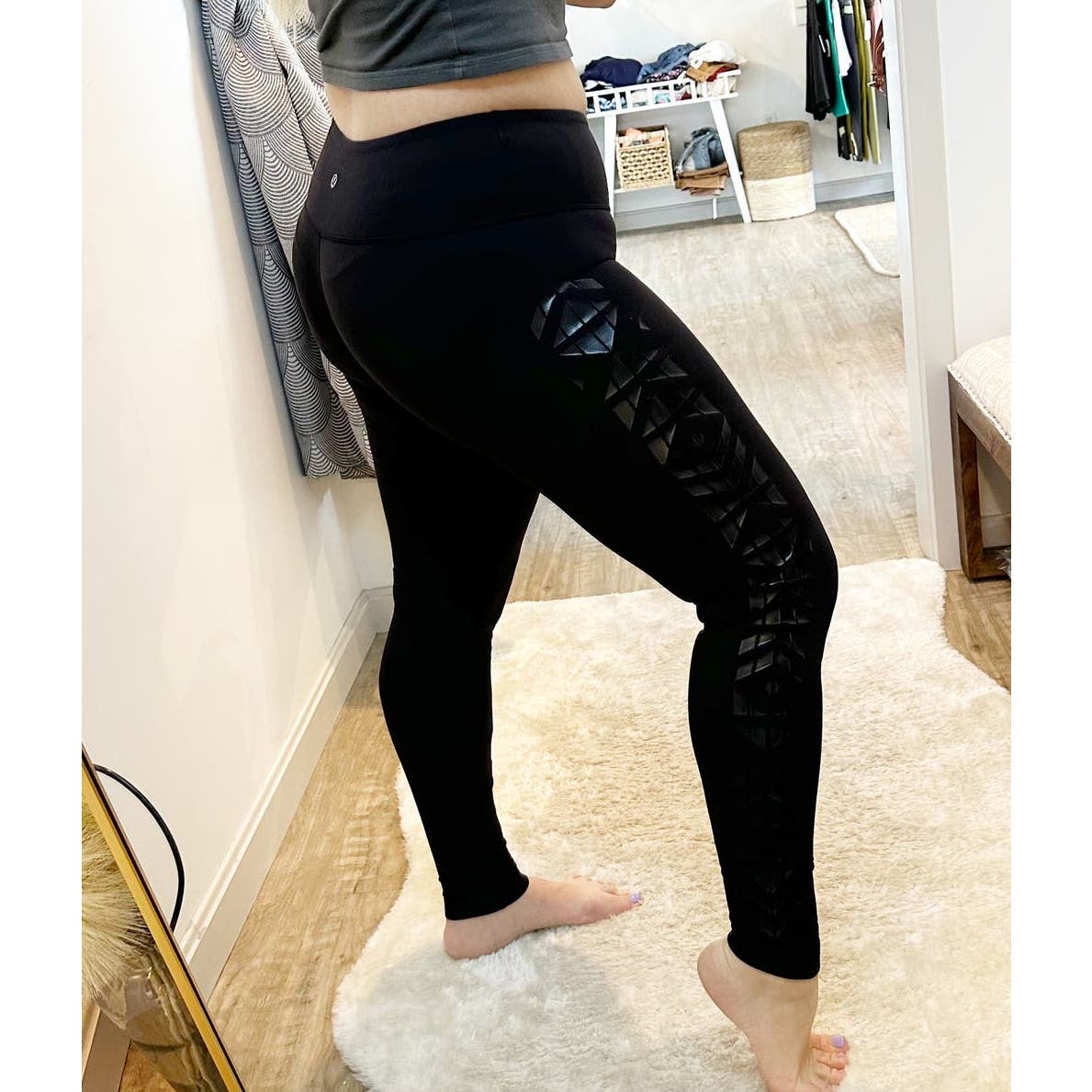 Lululemon Mid Rise Full Length Wunder Under Aztec Side Print Leggings Black 6