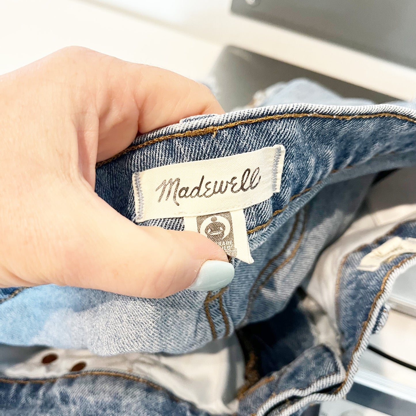 Madewell Tencel Denim High Waisted The Perfect Jean Short Balsam Wash 31