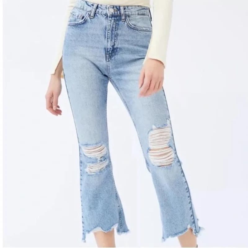BDG Urban Outfitters Wilco Kick Crop Flare Distressed Light Wash Jeans Blue 4