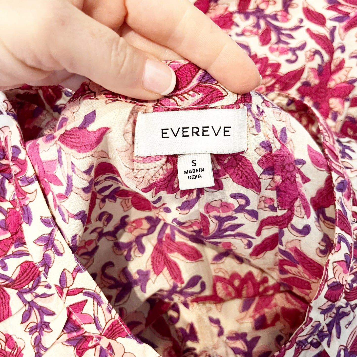 Evereve Floral 3/4 Sleeve Ruffle Trim V-Neck Blouse Top Pink White Small