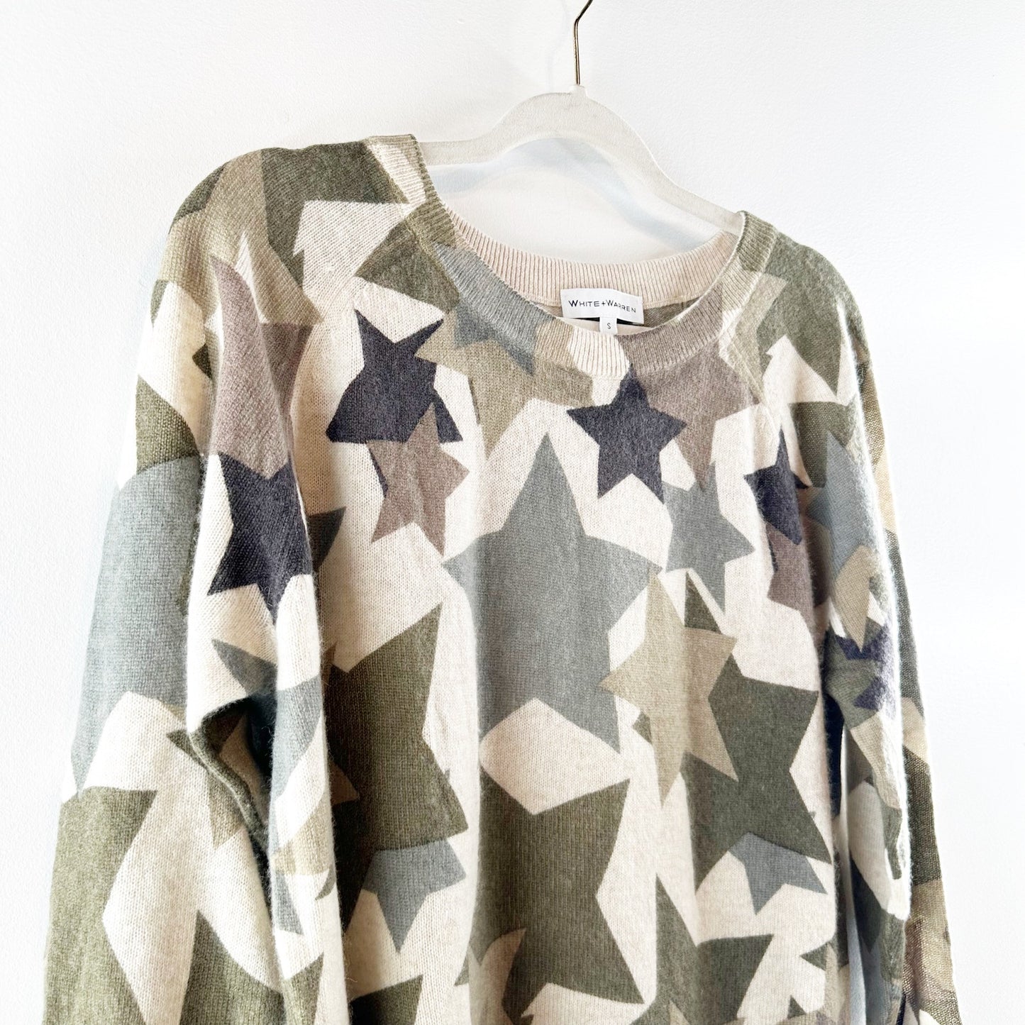 White & Warren Cashmere Star Print Long Sleeve Camo Crewneck Sweater Small Green