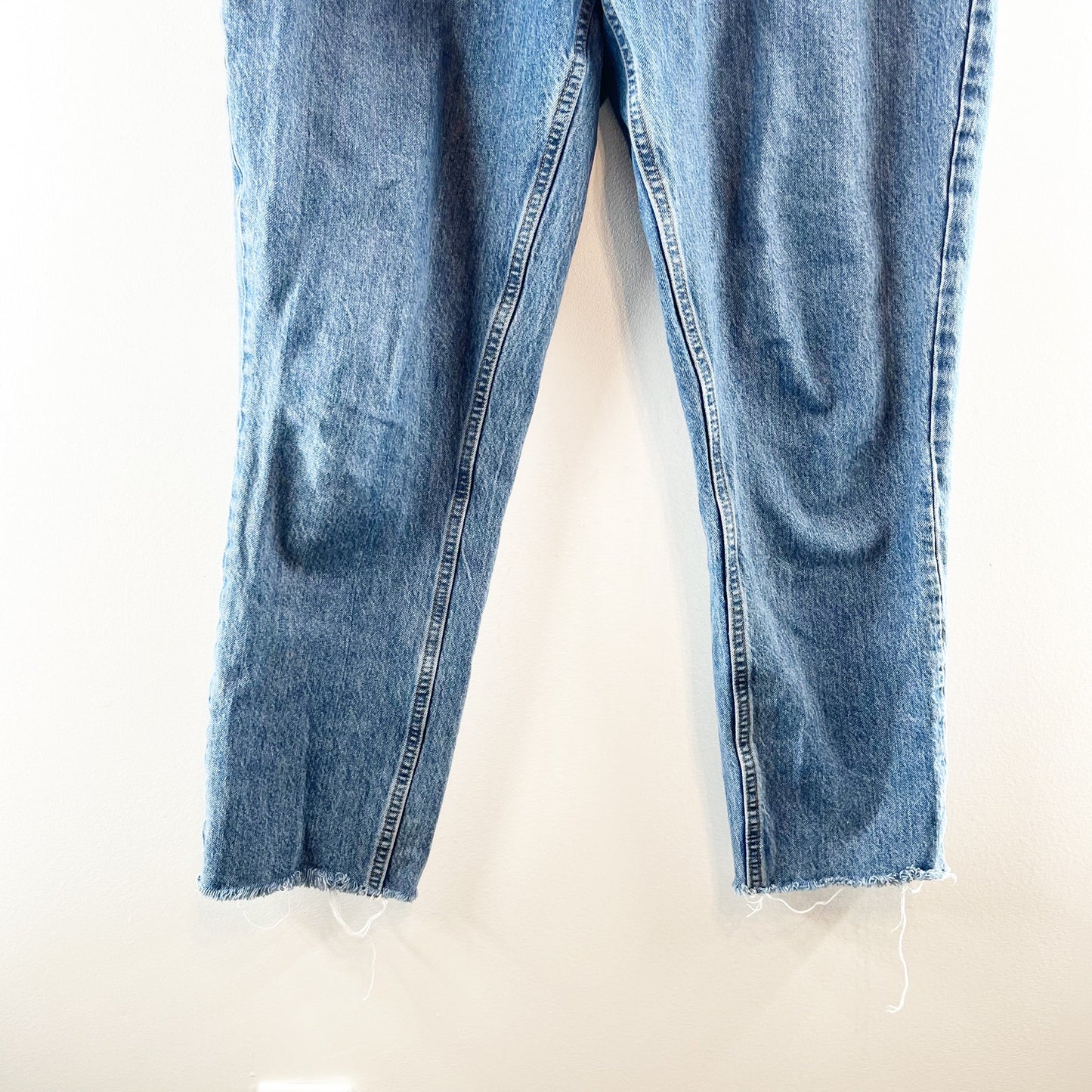 Abercrombie & Fitch High Rise Mom Paperbag Waist Belted Tapered Jeans Blue 8