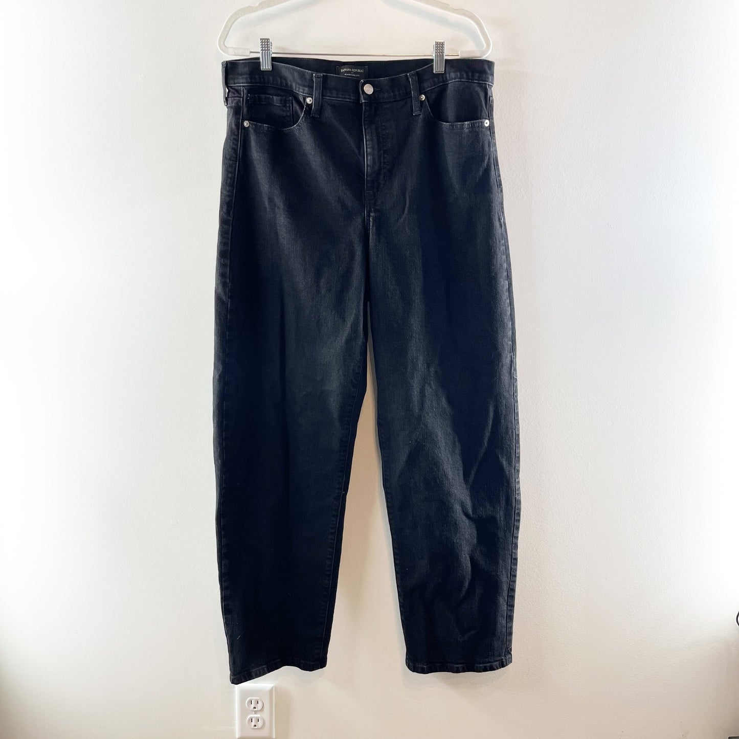 Banana Republic High Rise Denim Barrel Jeans Black Wash Tall 32 / 14