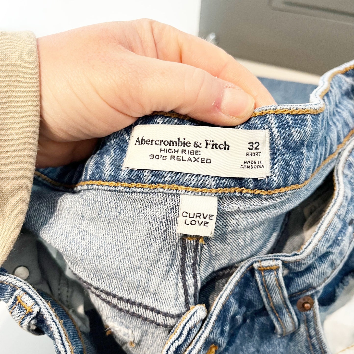 Abercrombie & Fitch 90's High Rise Relaxed Fit Curve Love Jeans Blue 14 Petite