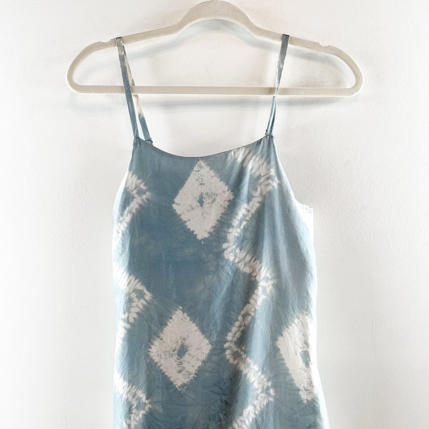 Lila 100% Silk Tie Dye Adjustable Strap Sleeveless Midi Tank Dress Blue Size 1
